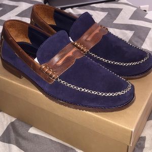 Thommy Bahamma blue suede stunners! Like new.